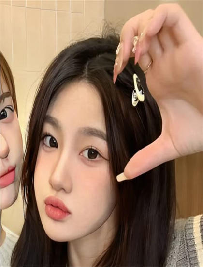 《全城都在等我当女主》故事脉络梳理：主线与支线情节完整解读